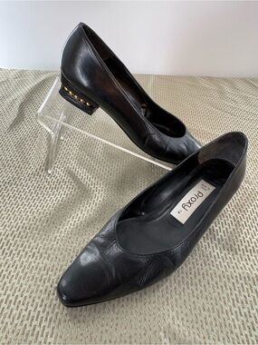 Vintage Proxy Black Leather Block Heel Pumps Gold Stud Accents Made in Spain 8N